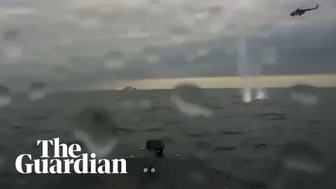 Атака беспилотников на корабль