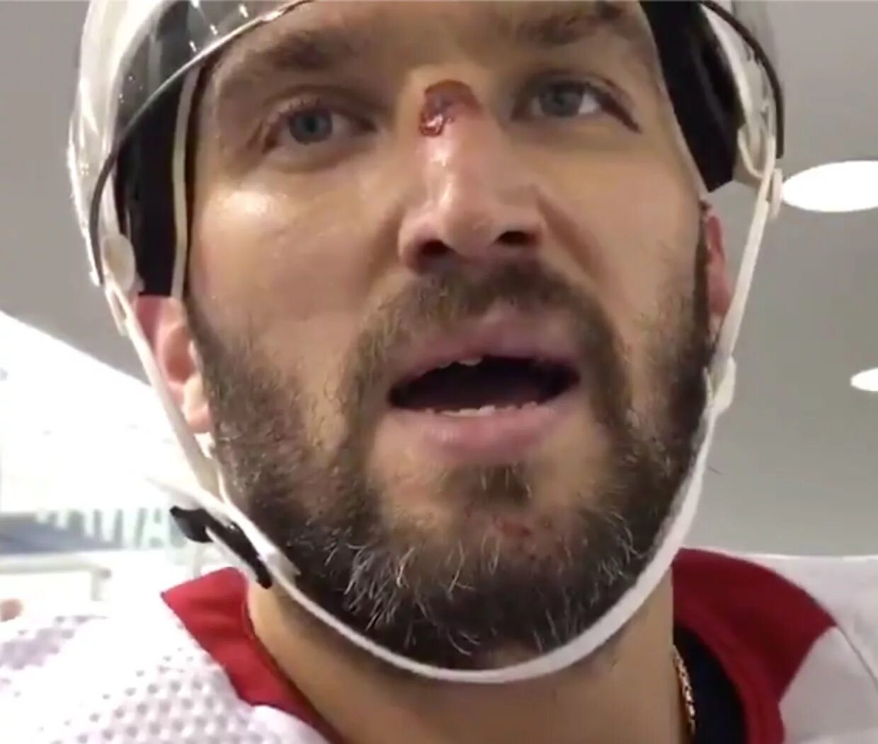 Хоккей в России: Washington Capitals left wing Alex Ovechkin фото (photo) - фото