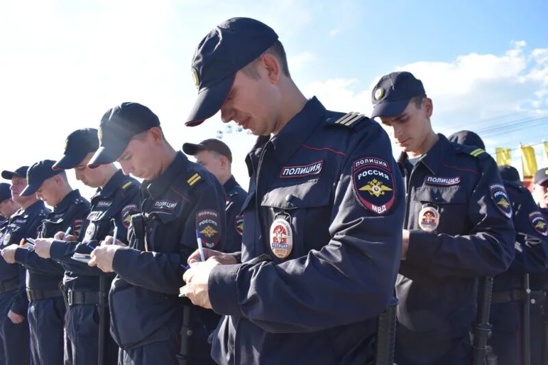 Начальник умвд чебоксары. Полиция город чебоксары. Полиция чебоксары. Оп 2 умвд россии по г чебоксары. Полиция город чебоксары.