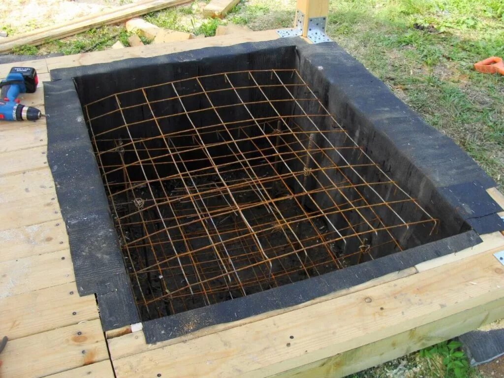 Фундамент под печь. Фундамент под печь. Как сделать фундамент для печки. Фундамент 5x3 бани. Фундамент под печь в банн.