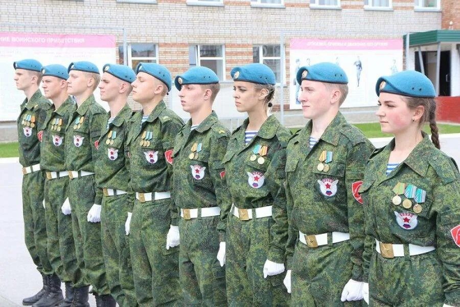 Руководитель военно патриотического клуба. Впк сокол вейделевка. впк сокол бердск. военно-патриотический клуб. патриотический клуб сокол.