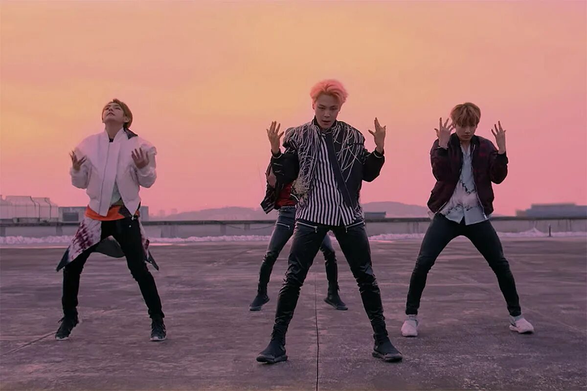 Рм бтс. Бтс нот тудей. Bts not today. Бтс нот тудей. Bts not today.