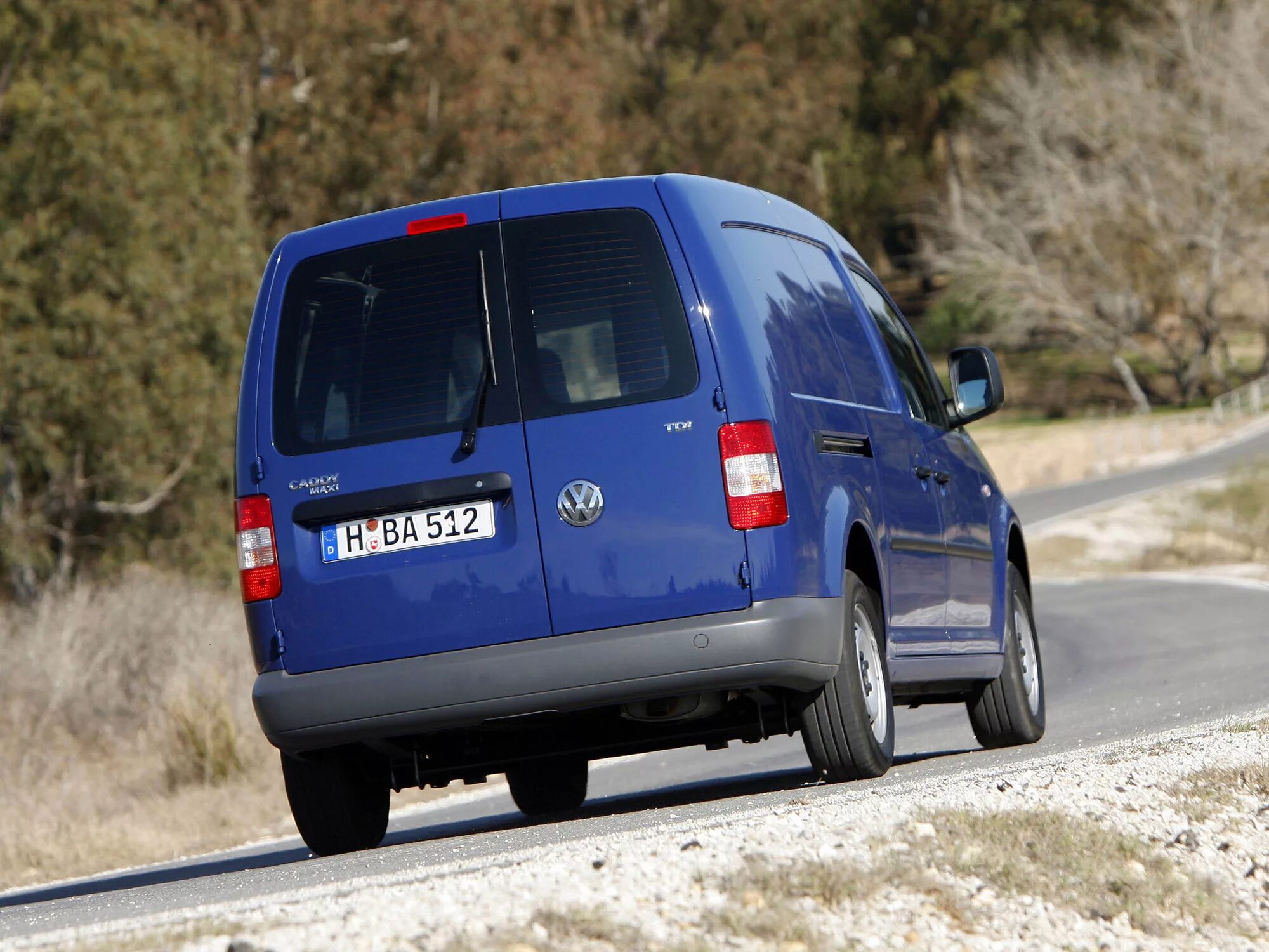 Volkswagen maxi. Volkswagen Caddy 3 поколение. Фольксваген Кадди 3 макси. Фольксваген Кадди максифургоон. Volkswagen Caddy Maxi фургон.