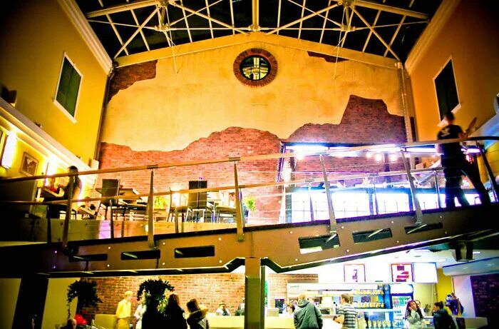 Кирилл нагиев холоп. Холоп 2 волгоград 5 звезд. Кинотеатр 5 звёзд волгоград ворошиловский район. Кинотеатр 5 звезд курск. Фильм холоп 2.