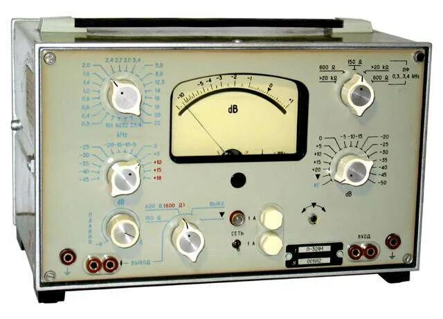 Пребольшой прибор. П321 измерительный прибор. Прибор п-321м. Измерительный Генератор п321. П-321м и п-321 измерительный прибор.