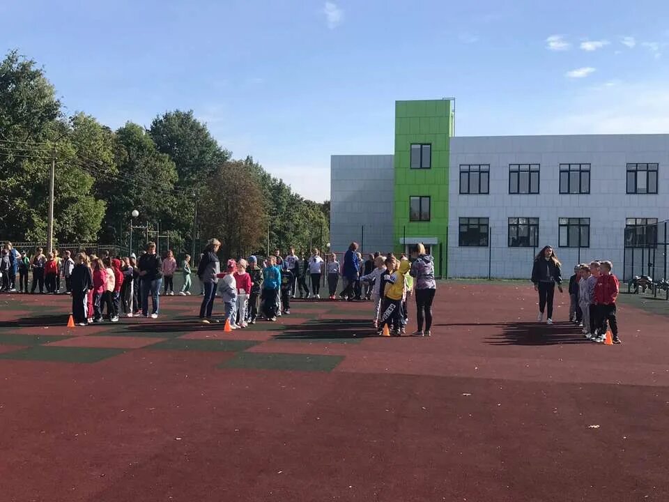 Комсомольская школа Белгородского района. Комсомольская школа Белгород. Белгородская область Комсомольский школа. Комсомолец Белгородский район. Моу сош белгородской области