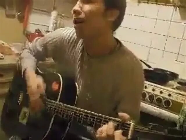 Колыбельная тишины на гитаре разбор. Труба кавер. Нервы кавер на гитаре. Женька на гитаре. Женька на гитаре.