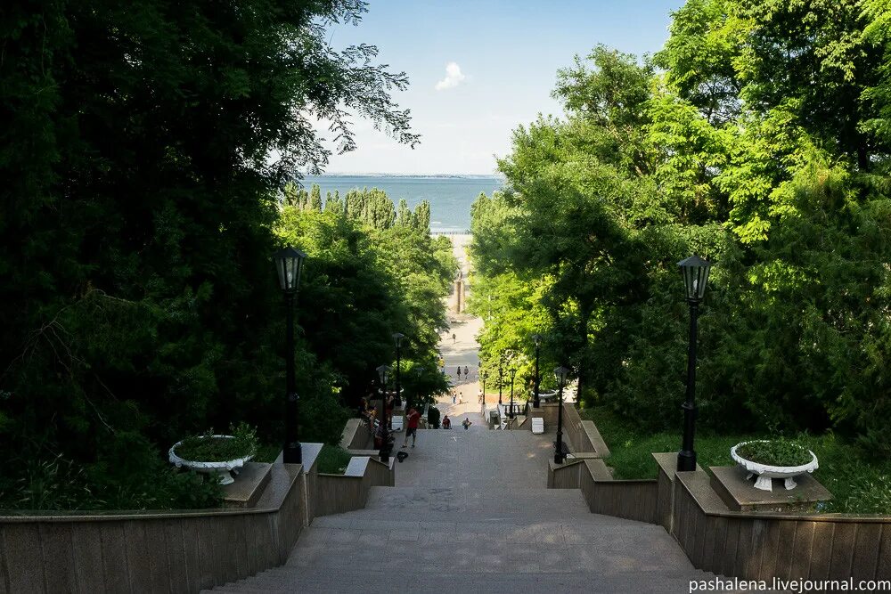 Городок таганрог. Пушкинская набережная Таганрог. Таганрог виды города. Таганрог достопримечательности набережная. Парк Пушкина Таганрог.