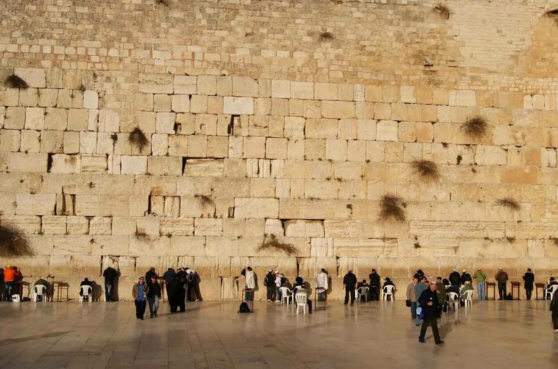 Стена плача в Иерусалиме. Храм в Иерусалиме стена плача. Тель Авив стена плача. Стена плача Иерусалим иудаизм. Годы жизни стена