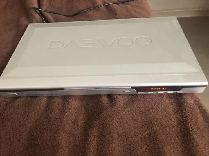 Dv 1200. Dvd плеер daewoo dv-1200s. dvd-плеер daewoo electronics dv-710. dvd-плеер supra dvs-015x.