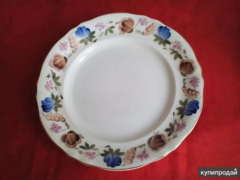 Посуда 50. Чайный сервиз барбарис дулево. Лфз сервиз «золотой лотос». Польский сервиз мадонна 60 годы. Стеклянная посуда 60 годов.