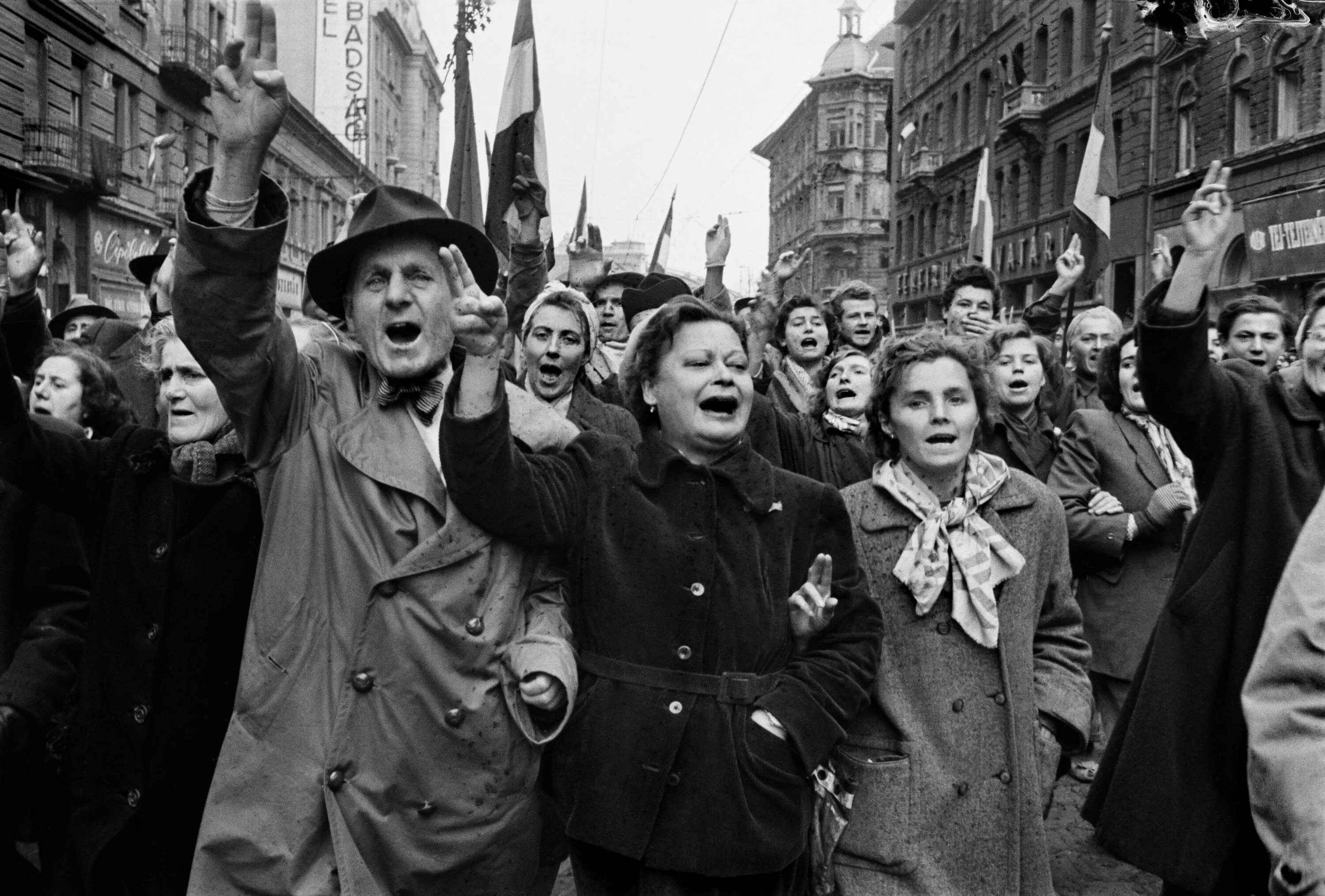 Чехословакия люди. Революция 1956 года в Венгрии. Венгерское восстание 1956. Венгерская революция 1956 года.