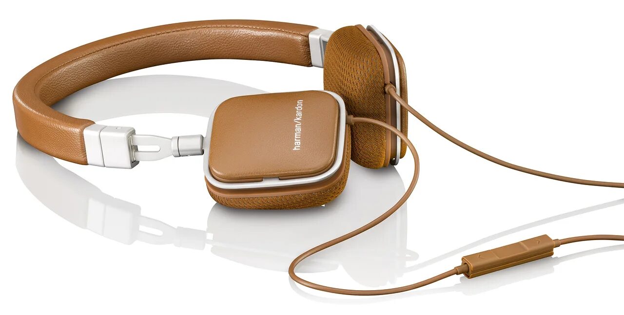 Коричневые наушники большие. Беспроводные наушники ritmix rh-433bth. Накладные наушники superlux hd572sp white проводные. Коричневые наушники. Наушники superlux hd572.