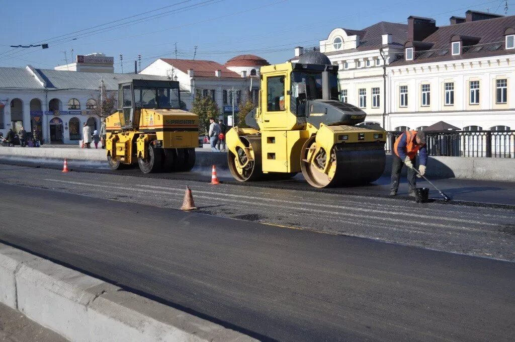 Дороги города владимира. Городское дорожное хозяйство. Ремонт дороги. Ремонт дорог во Владимире.