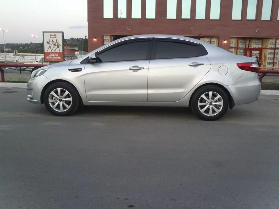 Скад KL-261 на Солярис. Kia Rio 3 диски Скад. Скад KL-320 Kia Rio 4. Kia Rio 4 r15.