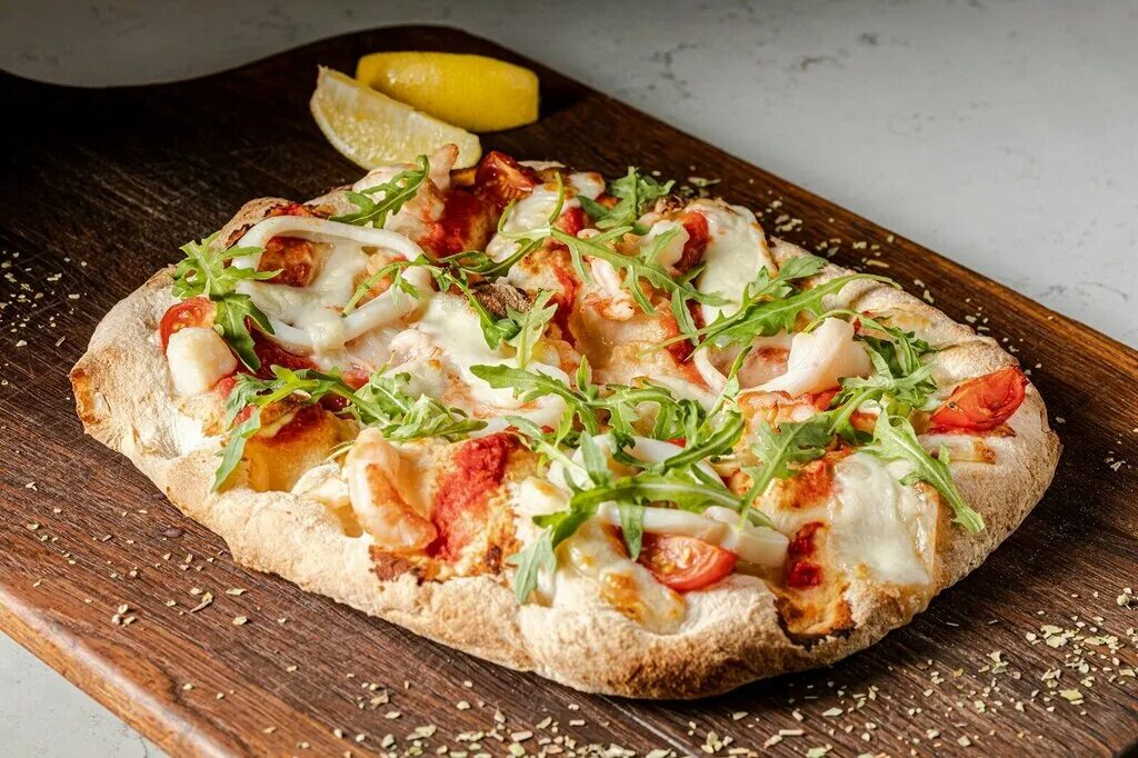 Тич пицца отзывы. Римская пицца scrocchiarella. пицца в метро. scro pizza.