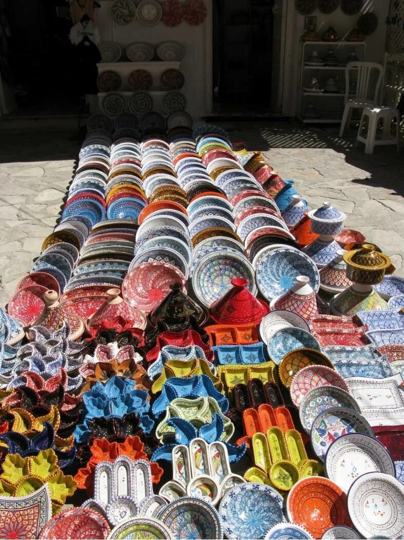 Сувенирный рынок. Агава из Туниса. Сувениры из Туниса. Тунис рынок. Сувениры из Стамбула.