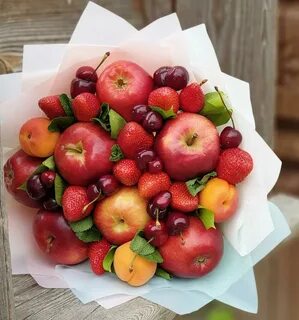 Яблоня клубника