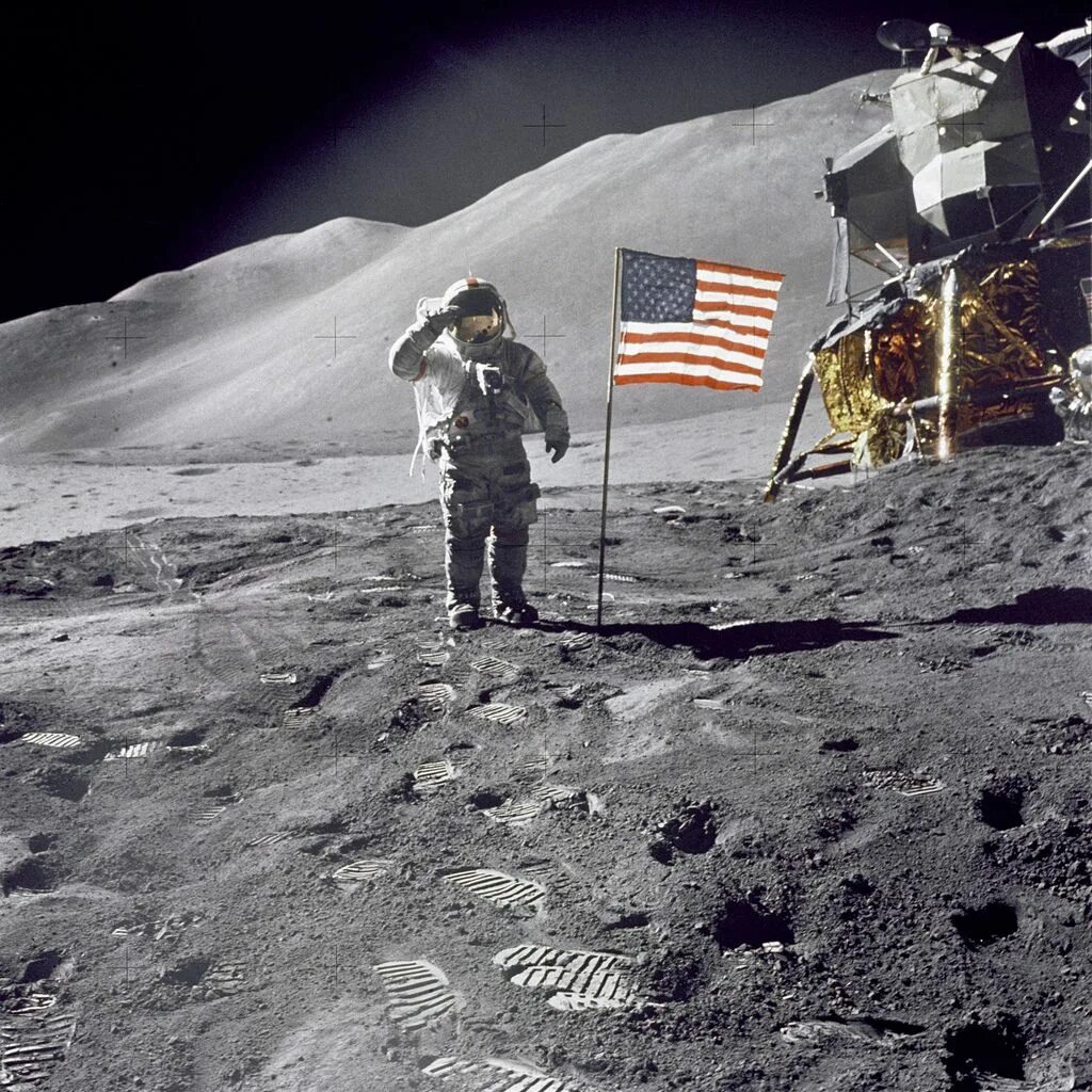 Американские астронавты Аполлон 15. Дэвид Скотт Аполлон. Аполлон 11 1969. Man landed on the moon