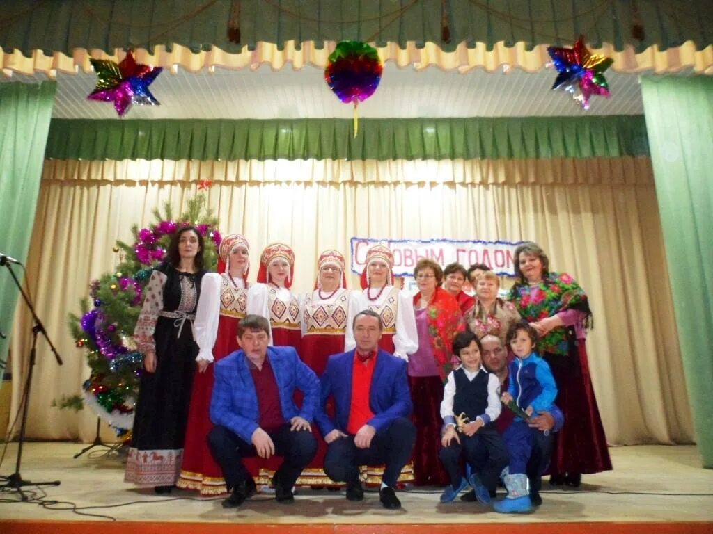 поселок лесной заводоуковский район. мичуринский дом культуры. мичуринский дом культуры. поселок мичуринский тюменская область. п мичуринский дом культуры пензенская область.