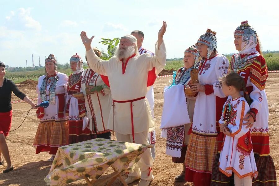 Дружба народов самарской области. Праздник дружбы народов. Традиции самарского народа. Народы са арского края. Чувашский уяв в самарской области.