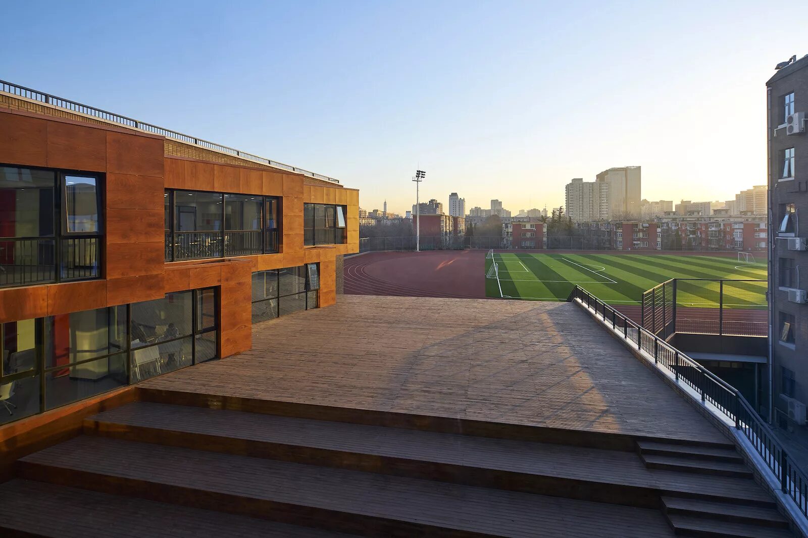 Современные кампусы университетов. Лицей при педагогическом университете тула. Сеченовский предуниверсарий москва. Госы в медицинском университете. Уортонская школа бизнеса при пенсильванском университете.