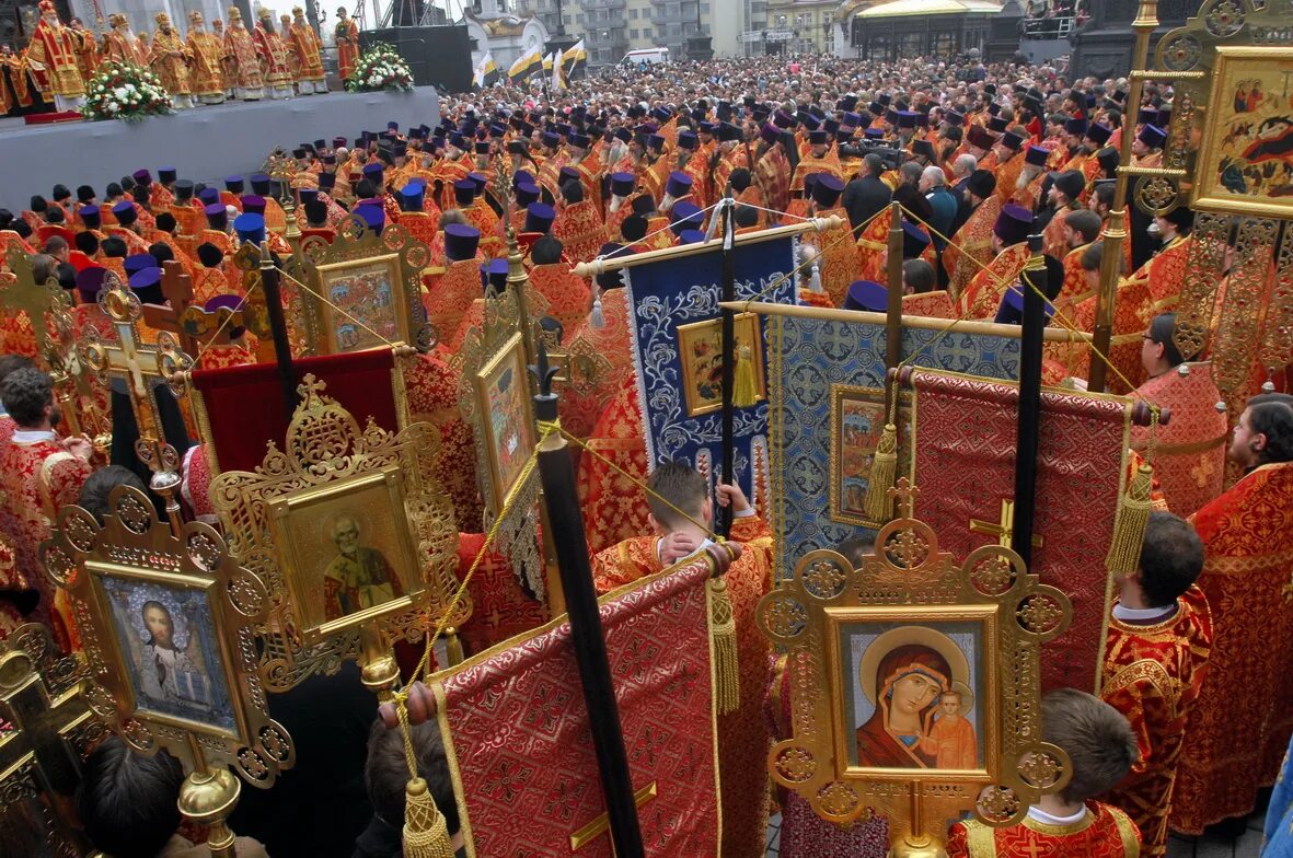 Храм христа спасителя расписание на сегодня. Храм христа спасителя павловский посад. трибун храма.
