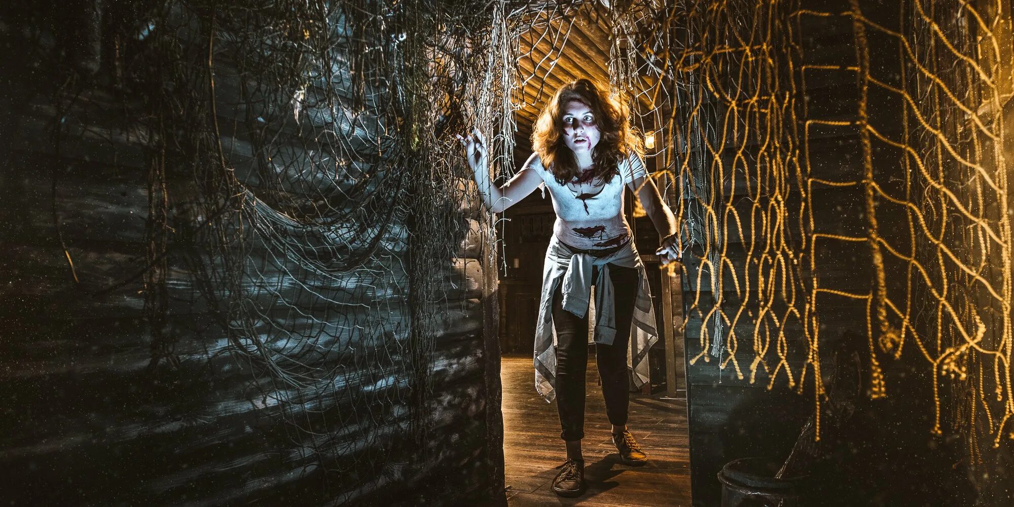 Квест ключ. Клаустрофобы квест в москве. Клаустрофобы 2 квест в москве. Ключ от всех дверей квест. Сказочная комната с дверьми для квеста.