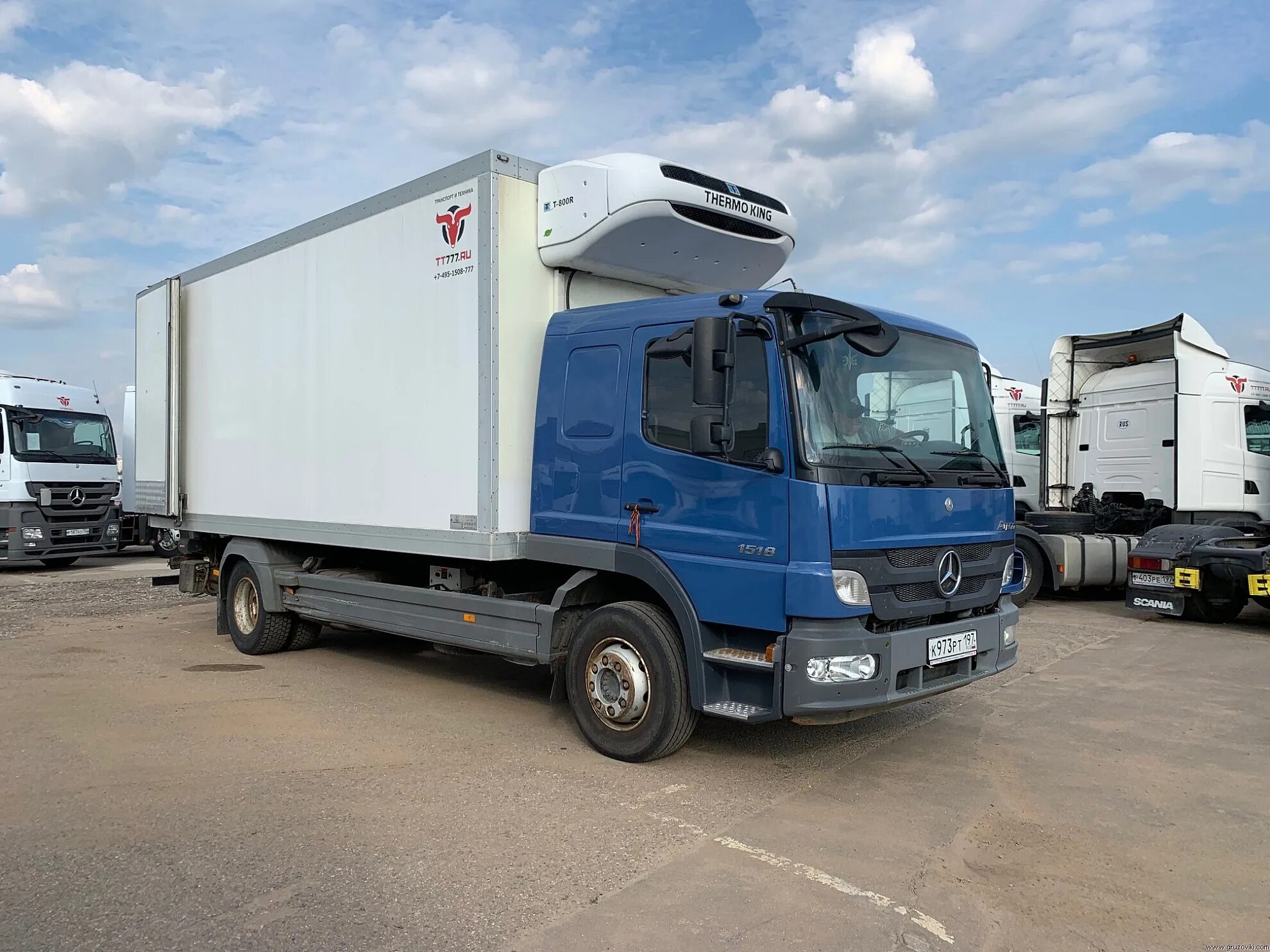 Продажа грузовиков ру. Грузовой-рефрижератор Mercedes-Benz Atego. Мерседес Бенц Атего. Mercedes-Benz Atego рефрижератор. Мерседес Атего 1224 рефрижератор.