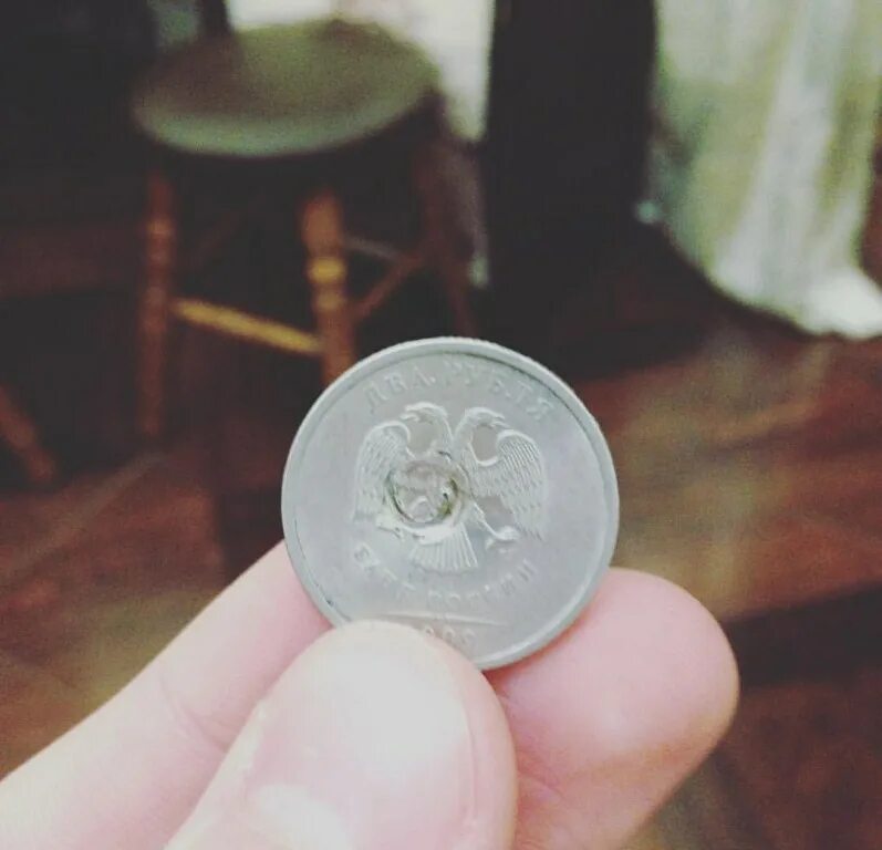 жизнь пули. монеты в кармане. жизнь пули. разрывная пуля 12 калибра. боеприпасы.