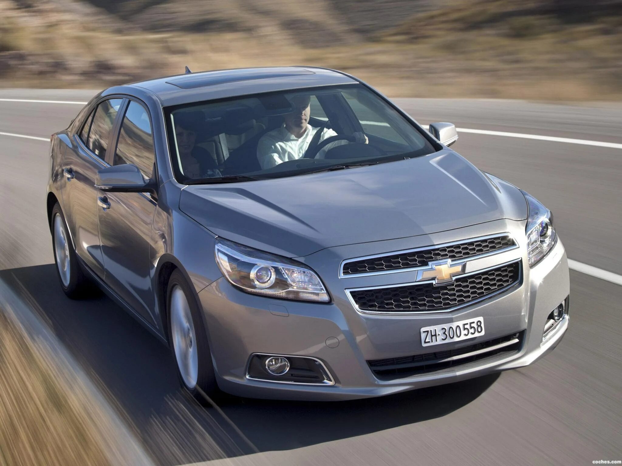 Chevrolet блоггер модели. Шевроле Малибу седан. Chevrolet Malibu 2012. Седан Шевроле Малибу 2013. Новый Шевроле Малибу 2012.