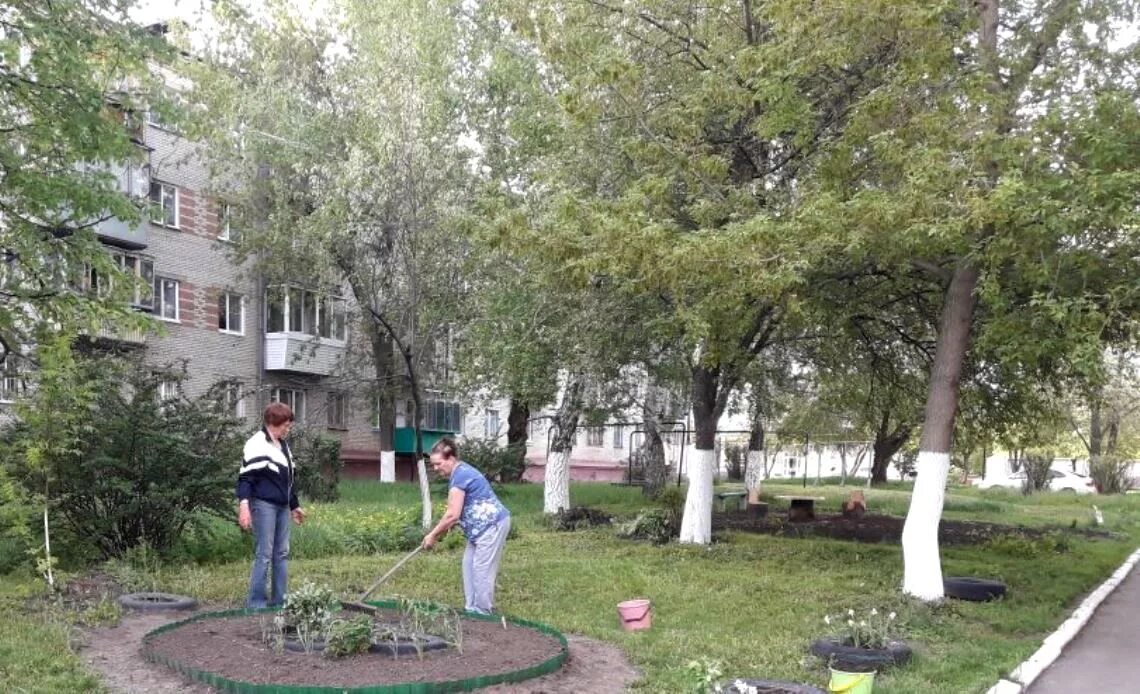 ДЭЗ 1 Барнаул Ленинский. Барнаул дворы. ТОС Стахановский Барнаул. Администрация Ленинского района города Барнаула.