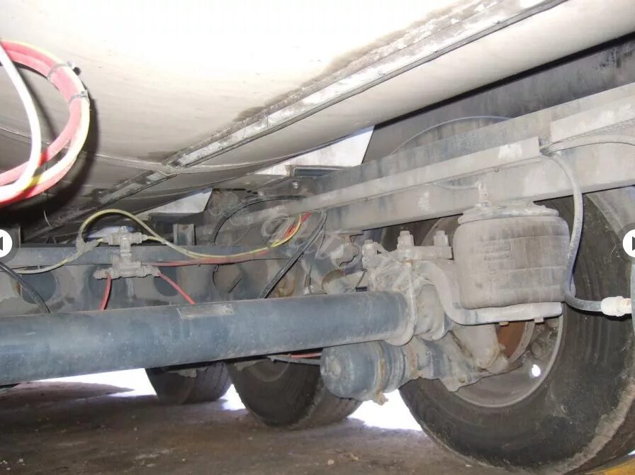 пневмоподвеска шмитц. подъемная ось на полуприцеп саф. пневмоподвеска шмитц. механизм подъема оси saf modul 3027126900. Ko18 характеристики.