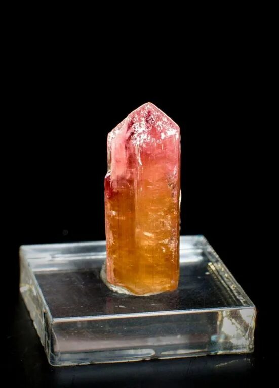 кол 7 букв. зеленый непрозрачный минерал. минерал сканворд 7. города 7 букв четвёртая н. минерал сканворд 7.