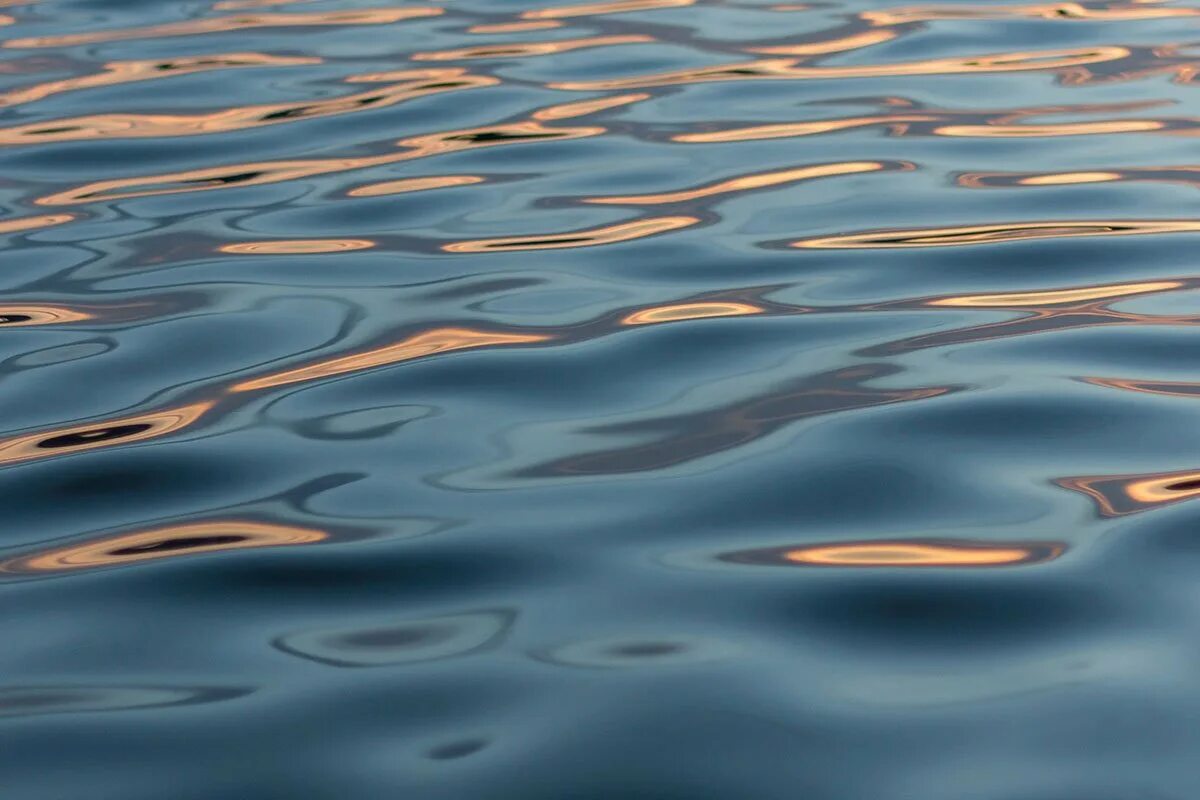 Цвет водной глади. Цвет водной глади. Море вода. Гладь океана. Океан.