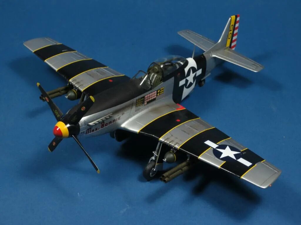 P 51d Mustang Моделист. Hasegawa: 09131 - p-51k Mustang. P-51a Mustang Lynn Italeri. Пластиковые модели для склейки.