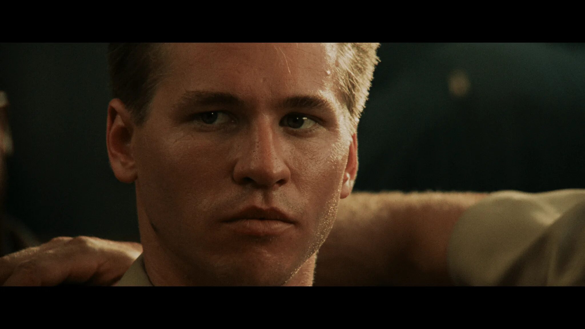 Top gun 1986 video game. Вэл Килмер лучший стрелок 1986. Кадры топ Ган Вэл Килмер 1986. Val Kilmer in Top Gun 1986. Топ Ган 1986 Айсмен.