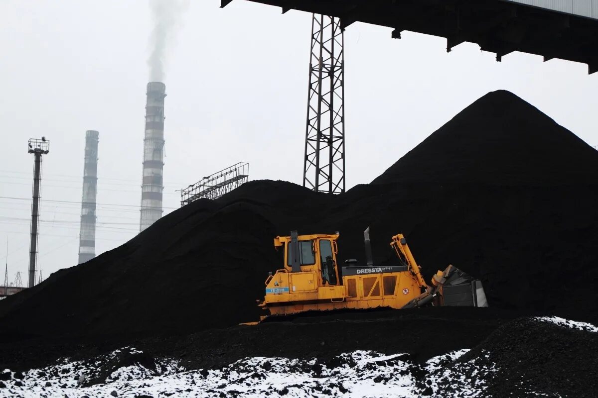 Уголь грэс. Украина тэс уголь. склад угля тэс. угальные тепло станции украины. уголь украинские тэц.