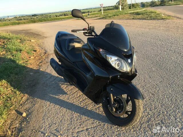 Suzuki burgman 400. Макси скутер сузуки скайвэй 400. Сузуки skywave 400. Сузуки скай вей. Сузуки skywave 400.