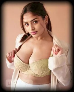 Brampton, Ontario, Indian girl 