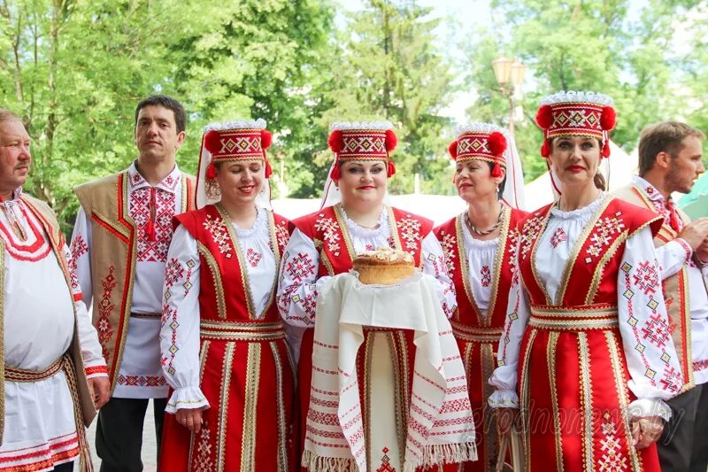 1 национальный белорусский. Нац культура Белоруссии. Белорусы народ. Белорусы нация. Жители Белоруссии.