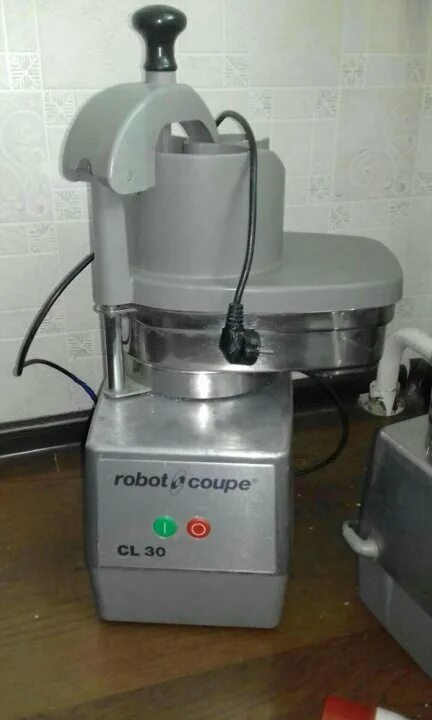 Овощерезка robot coupe cl30. Robot coupe cl30. овощерезка робот купе cl30. робокоп cl30.
