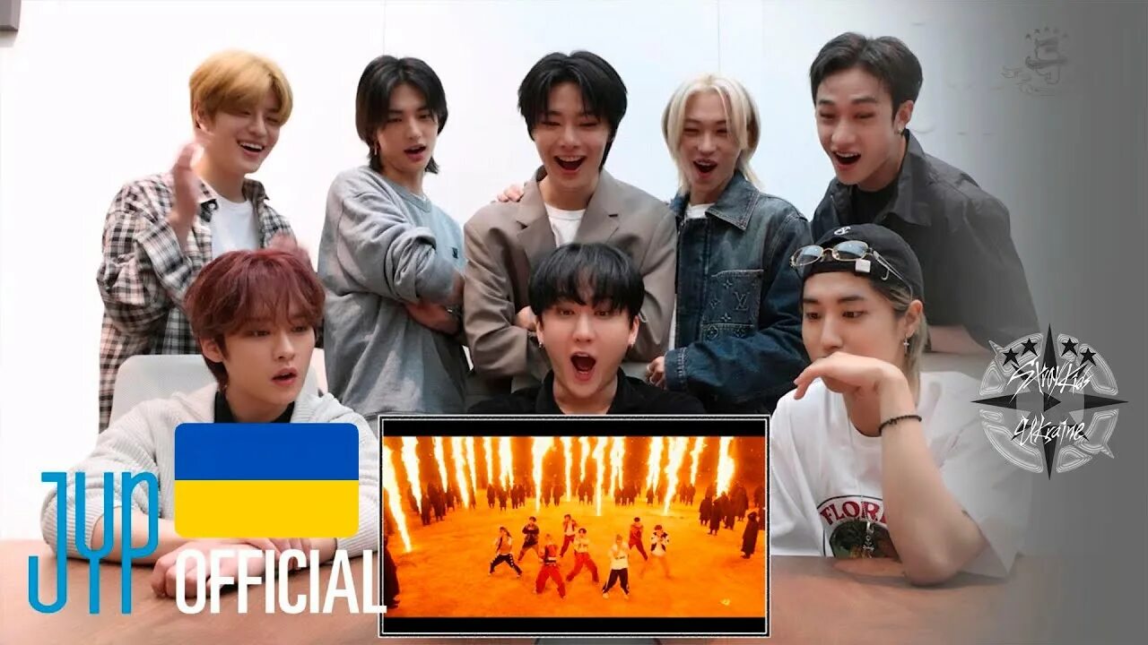 Stray Kids s class. Реакции Stray Kids. Stray Kids с класс. С класс stray kids