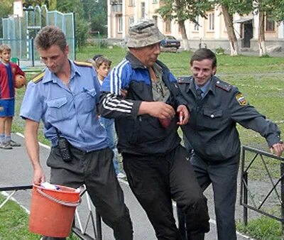 В нетрезвом состоянии в общественном месте