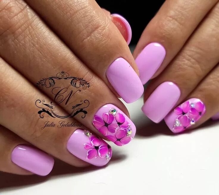 Pin on maniciure in 2025 Floral nails, Flower nails, Floral nail art