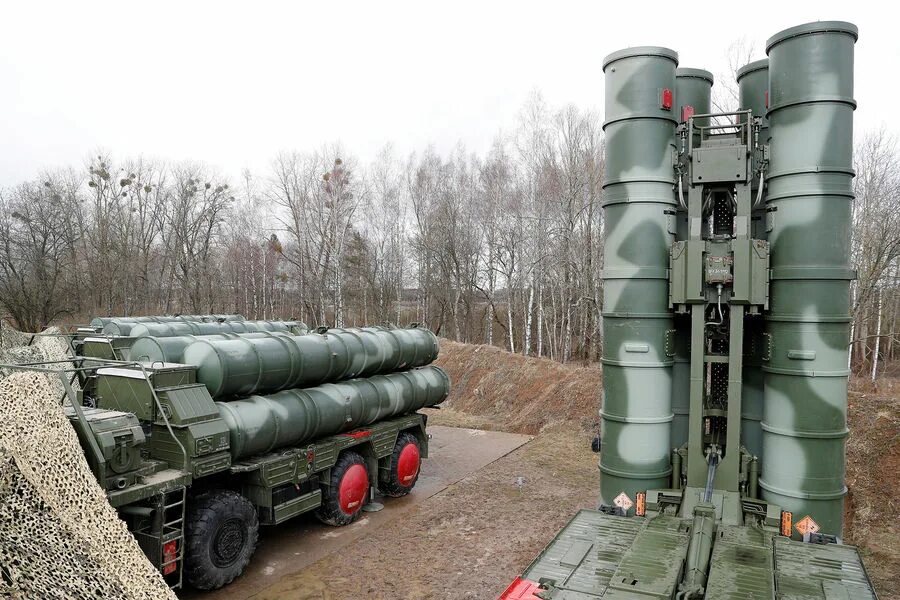 Устройство с 400