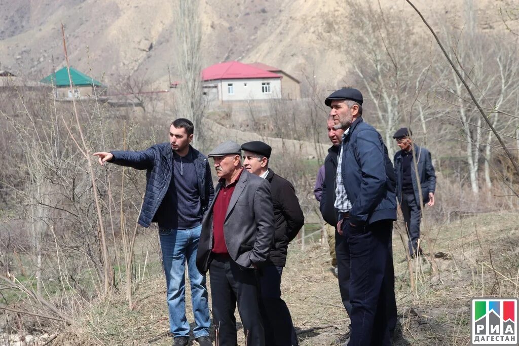 Село Усухчай Докузпаринского района. Докузпаринский район село Усухчай школа. Глава Докузпаринского района Магомед Шамилов. Село Усухчай Дагестан. Погода в усухчае на 10