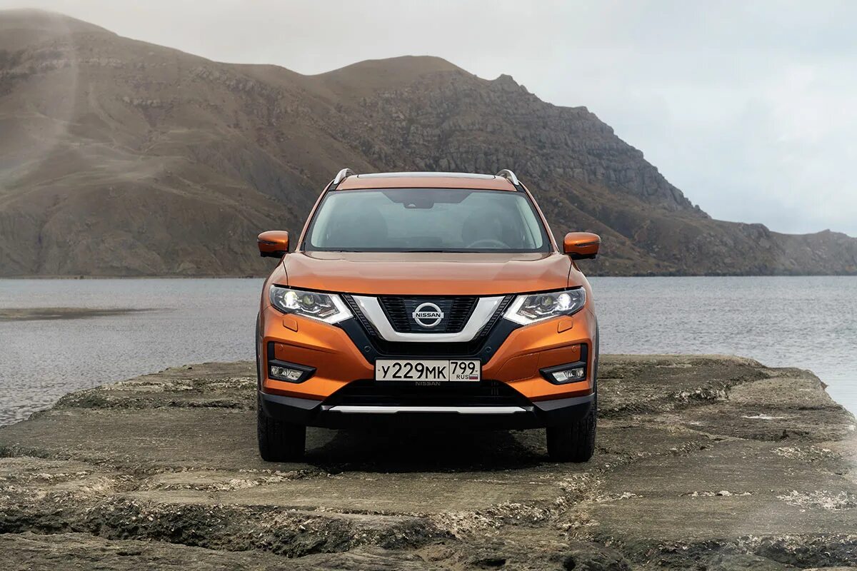 Газ x trail. Nissan x-Trail t32. Nissan x Trail t32 2018. Nissan x-Trail t32 оранжевый. Ниссан х-Трейл т32 Рестайлинг.