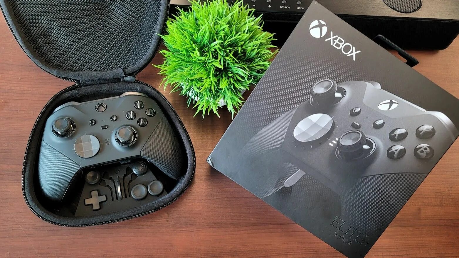 Microsoft elite controller 2. Elite controller series 2. xbox elite 2. xbox elite controller. xbox elite controller 2 комплектация.