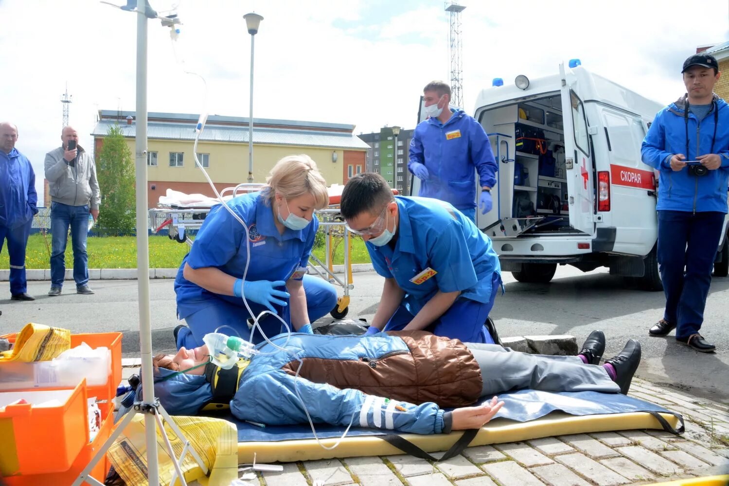 Фото потерпевших. Оказание медицинской помощи. Оказание скорой медицинской помощи.